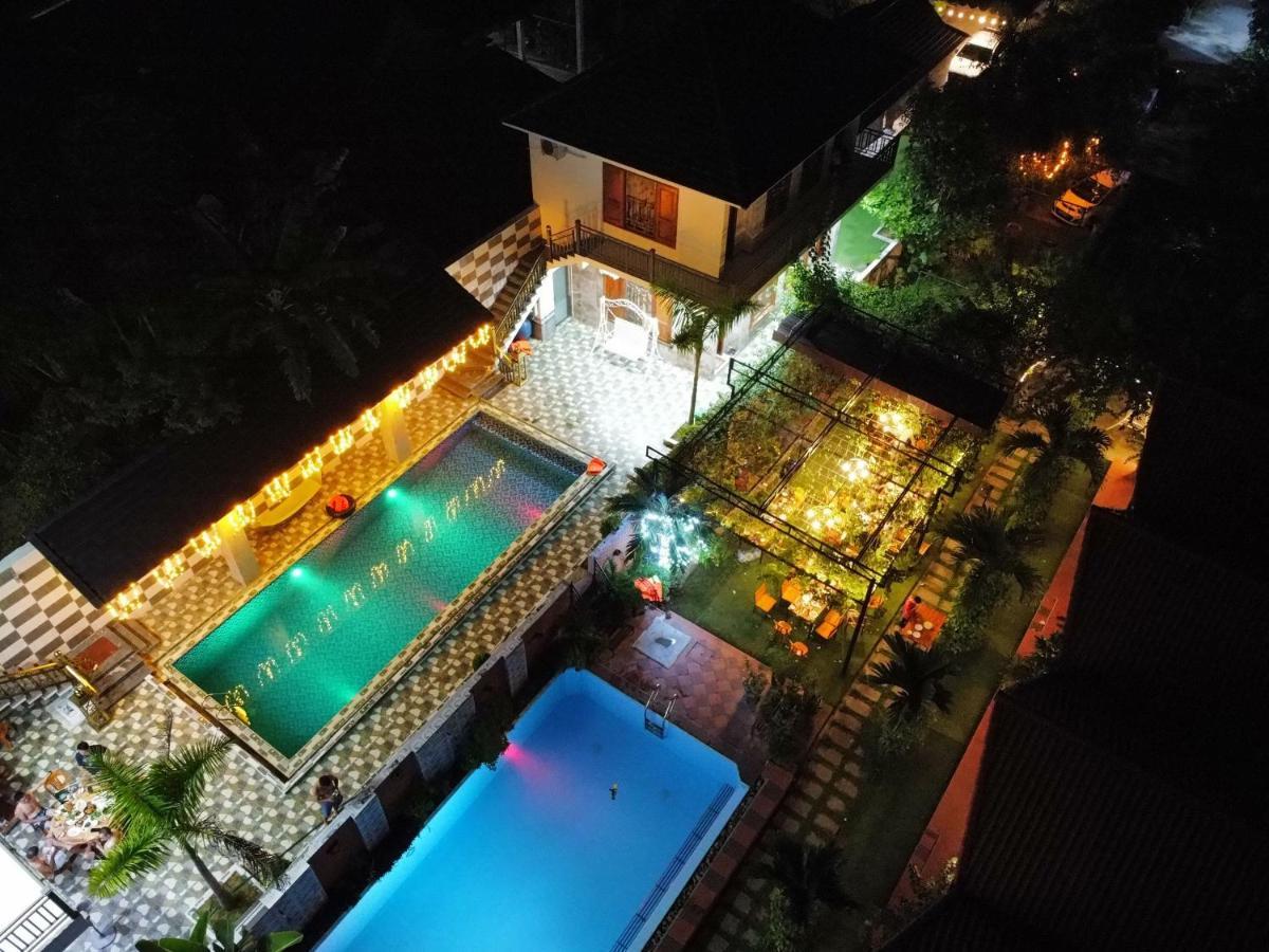 Hillside View Homestay 퐁냐 외부 사진