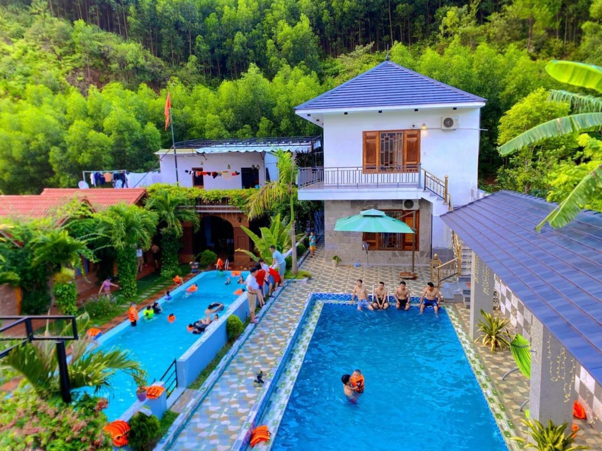 Hillside View Homestay 퐁냐 외부 사진