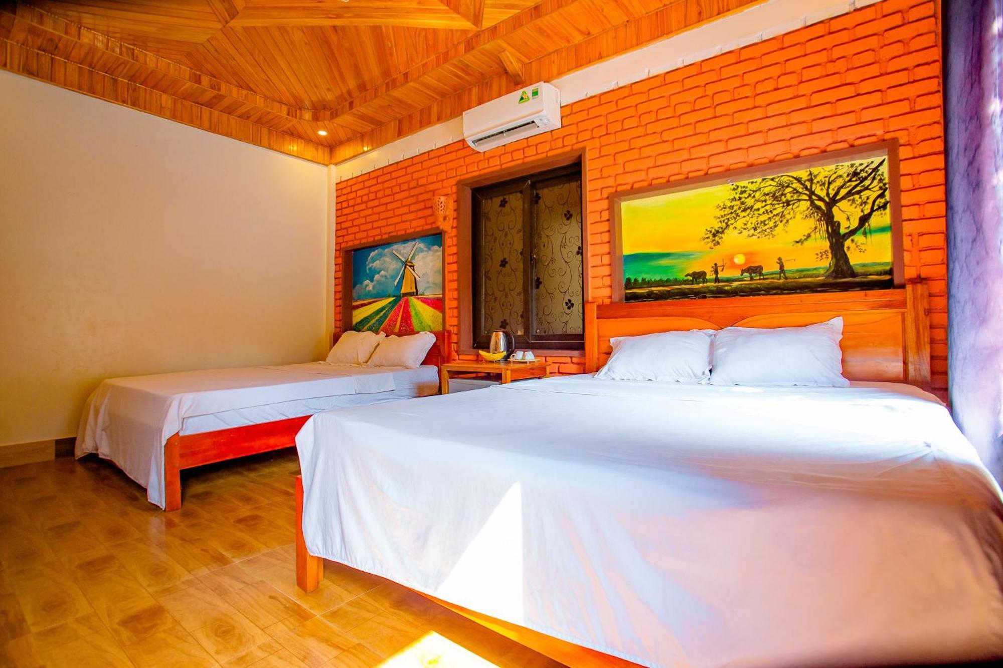 Hillside View Homestay 퐁냐 외부 사진