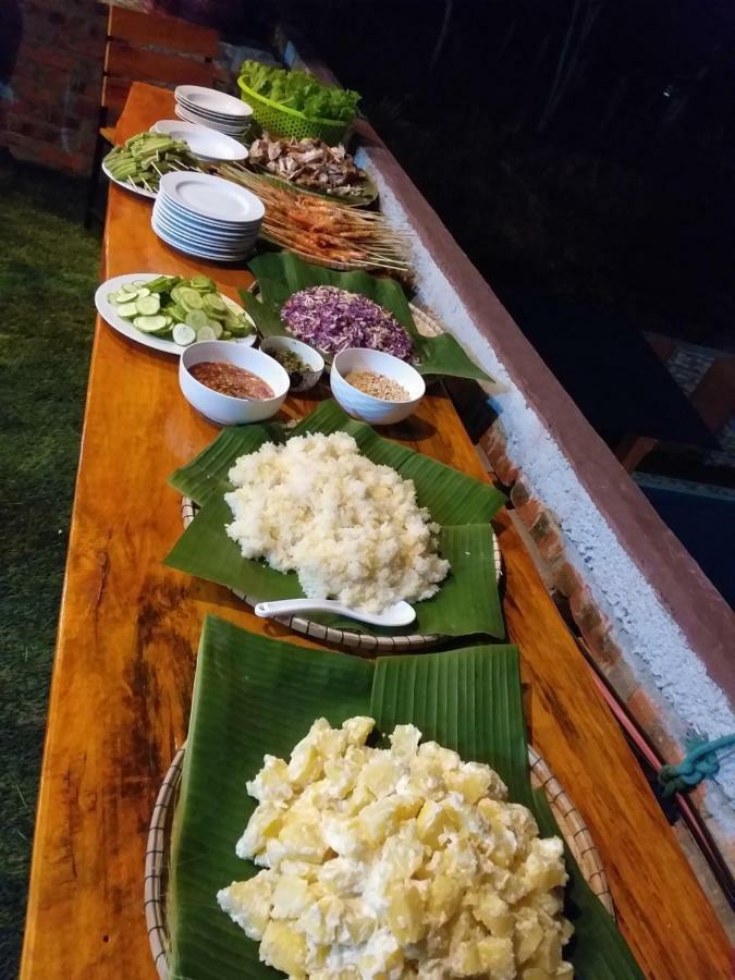 Hillside View Homestay 퐁냐 외부 사진