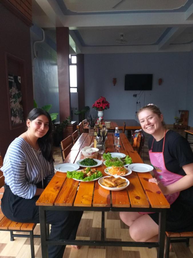 Hillside View Homestay 퐁냐 외부 사진